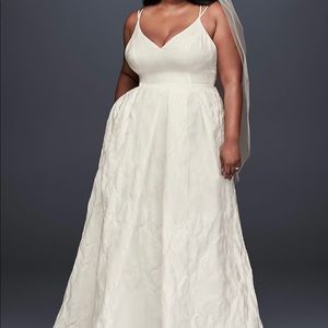 Galindo wedding dress NWT